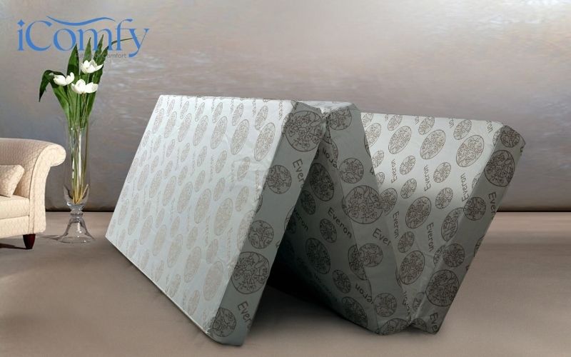 Nệm foam 1m phù hợp với ai? Những loại nệm foam 1m chất lượng 6 Nệm foam 1m giúp tiết kiệm diện tích tối đa cho những căn phòng nhỏ