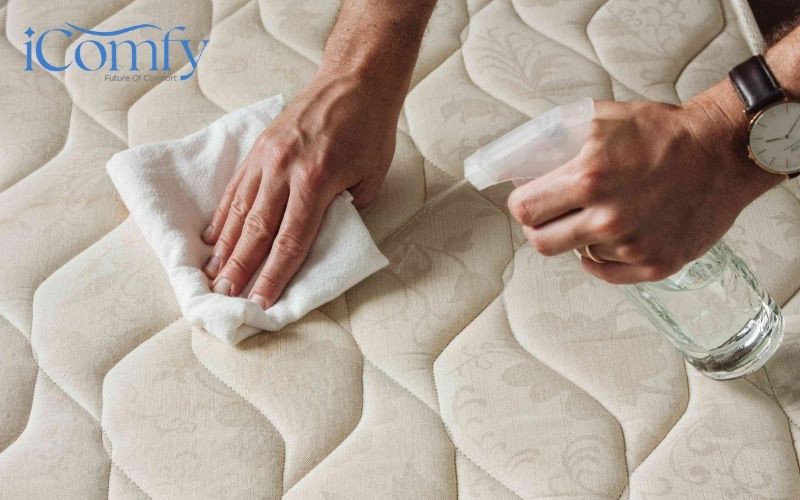 Bạn có thật sự biết cách làm sạch nệm hiệu quả? 9 Hạn chế dùng chất tẩy mạnh khiến nệm bị ăn mòn