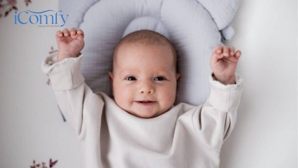 Gối chống bẹp đầu cho bé – Sự thật không phải ai cũng biết