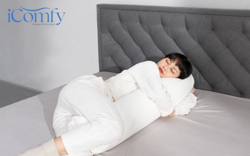 Gối dài - Công dụng và bí quyết chọn gối phù hợp 7 Gối dài cao su là dòng gối được ưa chuộng hàng đầu