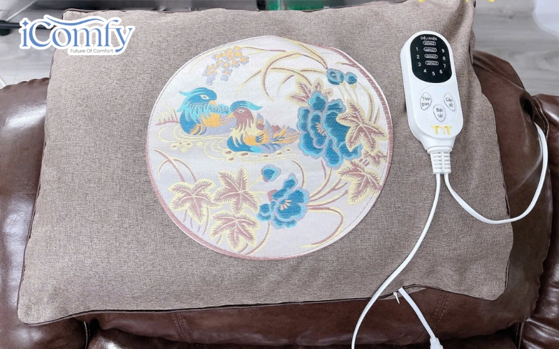 Để phát huy công dụng của gối ngải cứu, bạn nên sử dụng và bảo quản gối đúng cách