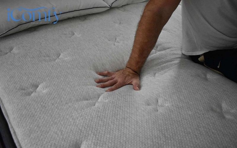 Kinh nghiệm chọn nệm cho divan chuẩn nhất 6 Yếu tố tiếp theo bạn cần quan tâm khi nệm cho divan là độ cứng của nệm