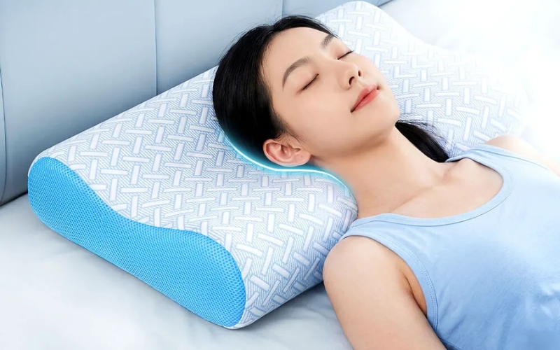 TOP 8 mẫu gối cho người đau vai gáy giúp hết thư giãn, ngủ sâu 8 iComfy cung cấp nhiều mẫu gối với kiểu dáng, độ cao và mức độ nâng đỡ khác nhau