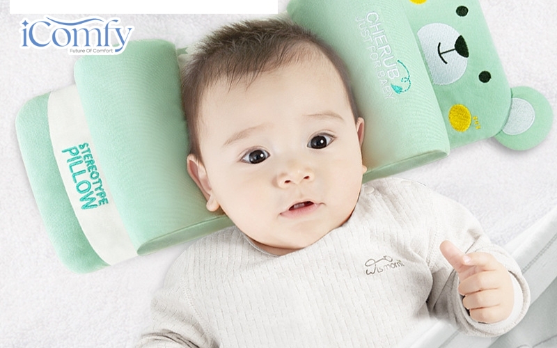 Chiếc gối chống bẹp đầu cho bé sẽ thay cha mẹ tạo cho con môi trường êm ái, thoải mái