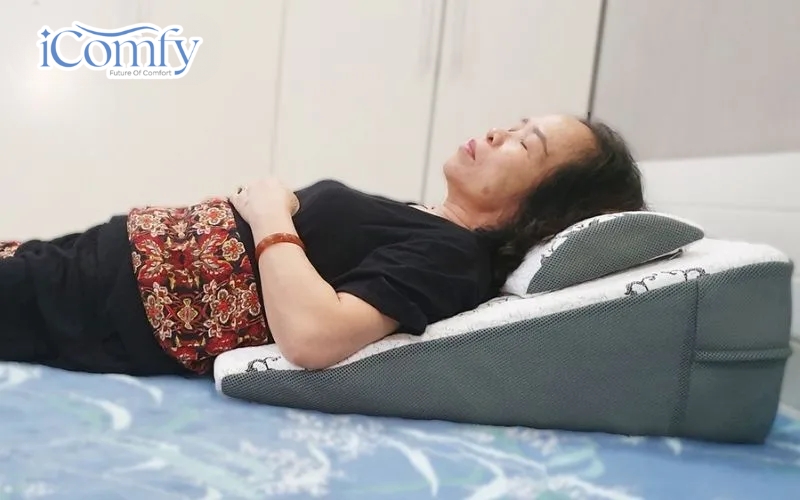 Cách chọn nệm cho người bị trào ngược dạ dày giúp ngủ sâu 2 Thông thường, các loại nệm cho người trào ngược dạ dày được thiết kế một cách riêng biệt