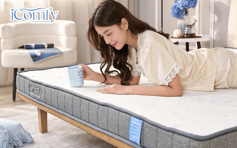Người có tư thế nằm ngủ sấp tốt nên chọn những chiếc nệm có độ cứng trung bình