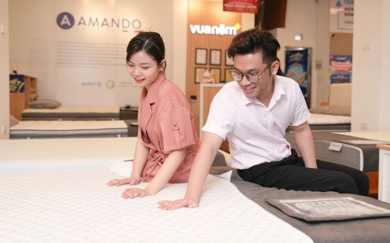 Vua Nệm tự hào nhận giải thưởng Top 10 Thương hiệu Tín nhiệm Hàng đầu Châu Á 2025 6 Review công ty Vua Nệm: Phản hồi tích cực từ khách hàng