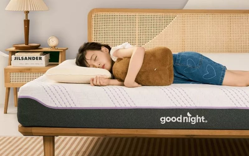 Nệm foam Goodnight Active Hybrid có tốt không? Review từ A - Z 6 Người dùng đánh giá cao về khả năng nâng đỡ và thoáng khí của nệm foam Goodnight Active Hybrid