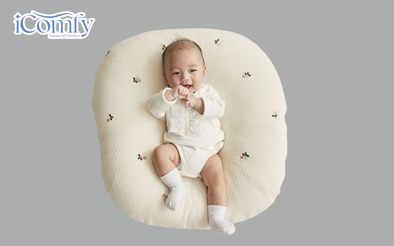 Cha mẹ nên chọn kích thước gối và hình dạng phù hợp với chiều cao và cân nặng của bé