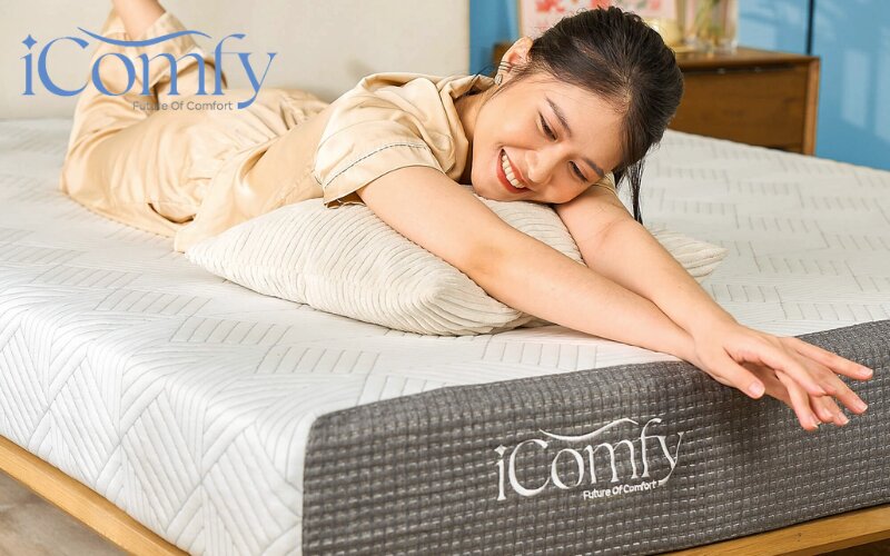 TOP 7 nệm 1m8x2m đáng mua nhất hiện nay & Bảng giá 2026 5 Foam iCòmy Coolax Plus đàn hồi, ôm sát cơ thể