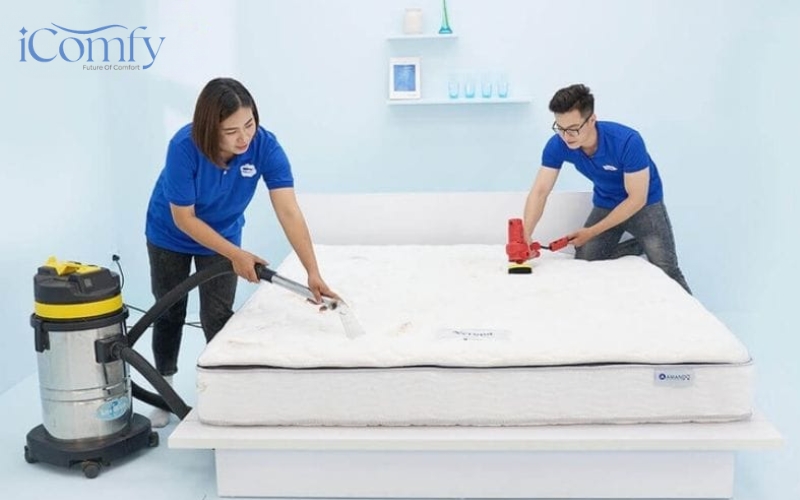 Nên cân nhắc sử dụng dịch vụ giặt nệm chuyên nghiệp để đảm bảo nệm được làm sạch sâu