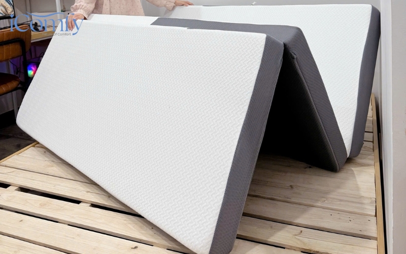 Nệm gấp 3 khúc phù hợp với rất nhiều đối tượng và nhu cầu sinh hoạt khác nhau
