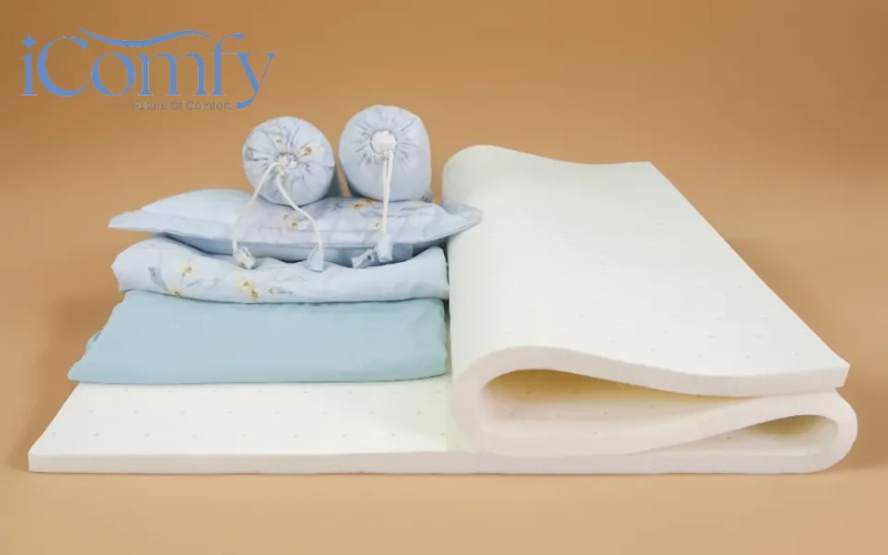 Nệm cao su cho bé độ mềm vừa phải, kích thước gọn nhẹ