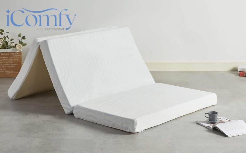 Nệm cao su tổng hợp có độ đàn hồi ở mức vừa, tốt hơn với tấm lót mỏng