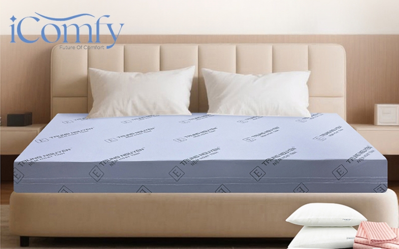 Lõi Memory Foam kết hợp than hoạt tính giúp ôm sát đường cong cơ thể, phân tán áp lực