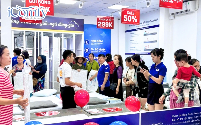Vua Nệm & iComfy luôn có những chương trình giảm giá sâu đi kèm quà tặng chăn ga gối cao cấp