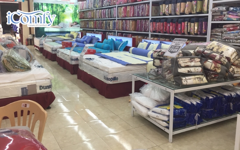 Màn rèm Nguyễn Hưng