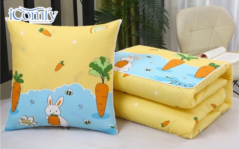 Bộ gối mền 2 trong 1: Giải pháp nghỉ ngơi tiện lợi cho văn phòng 5 Bên cạnh tính thẩm mỹ, các mẫu này còn được ưu tiên sử dụng chất liệu nhung, nỉ hoặc vải cotton cao cấp