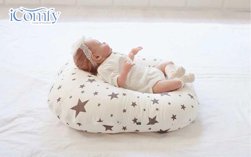 Cho bé bú lượng vừa phải, tăng số lần bú trong ngày thay vì để bé bú quá no