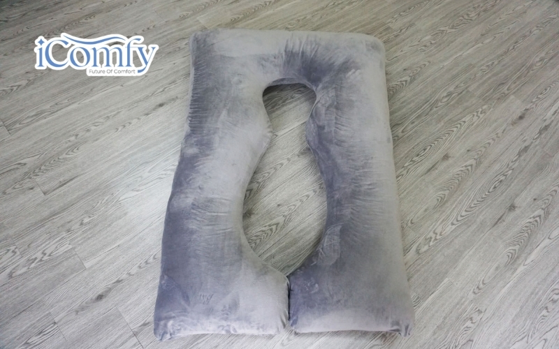 Gối chữ U cho bà bầu có gì đặc biệt? Kinh nghiệm chọn mua 4 Gối chữ U bọc vải sợi tre và lụa Tencel làm mát